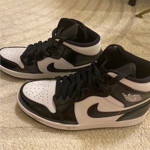 Nike Air Jordan 1 Mid SE ASW Carbon Fiber 8